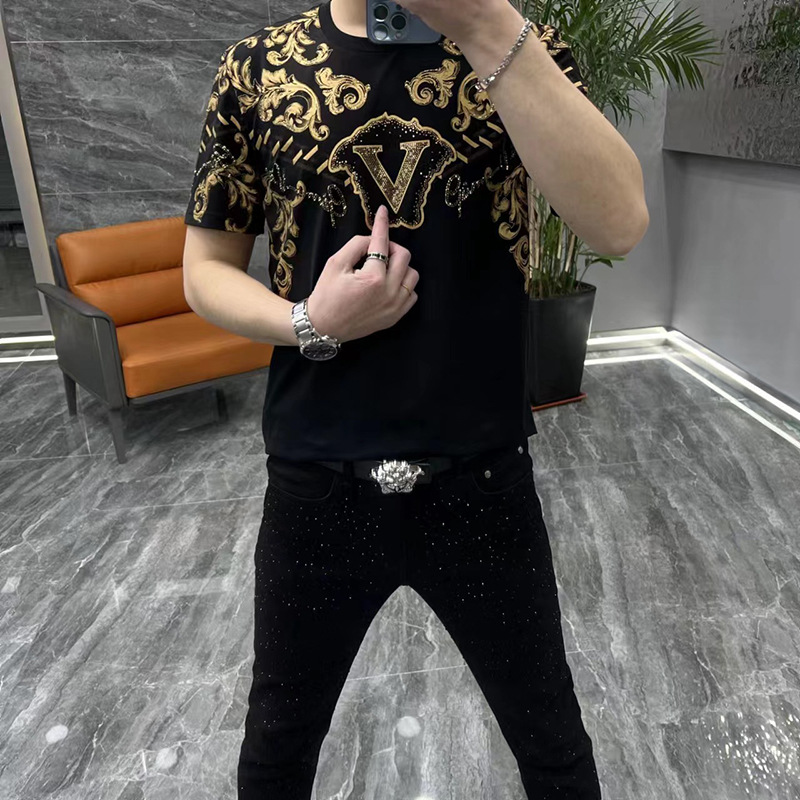 Light luxury men's fashion gold stamping all-match T-shirt