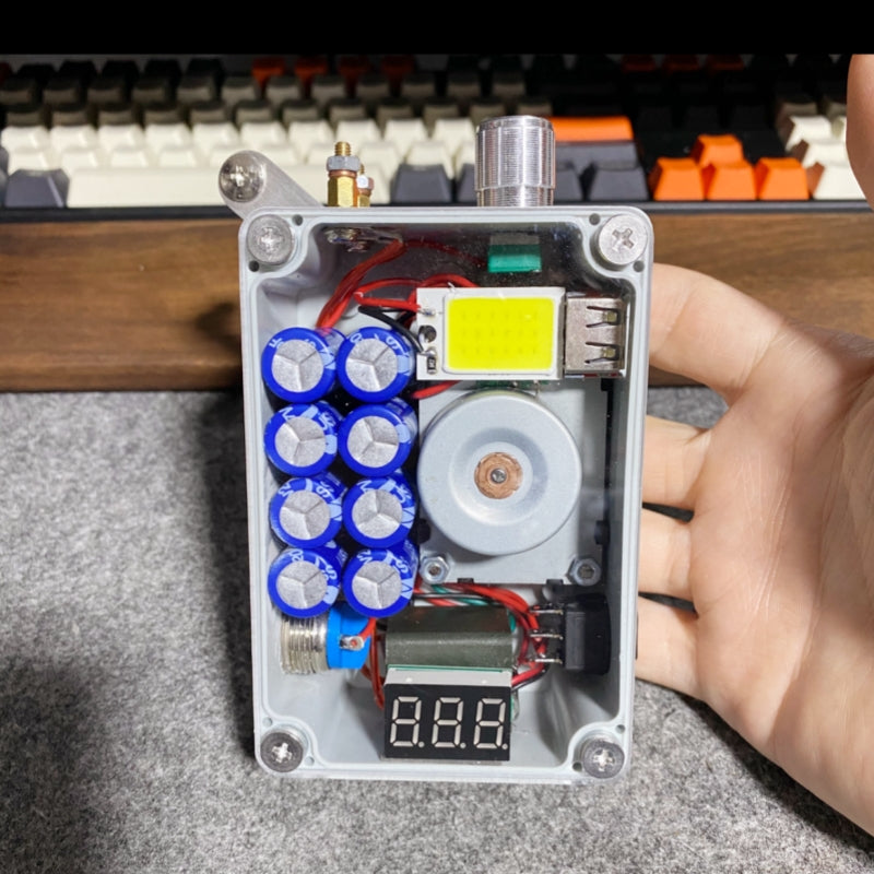 Cool Portable hand-crank generator lighting ignition USB charging