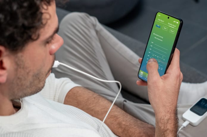 Anti-snoring tongue trainer