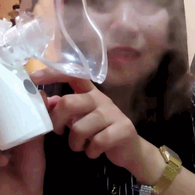 Breathing apparatus for children and adults Breathing apparatus for children and adults