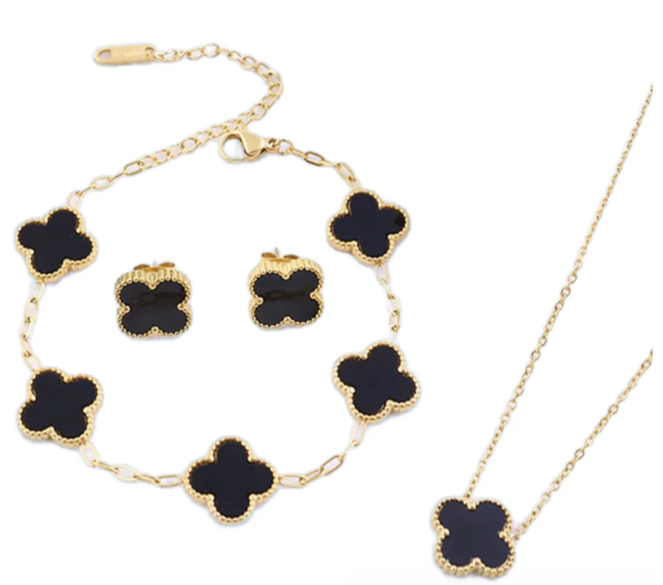 Set - bracelet, earrings and necklace - clover with 4 leaves