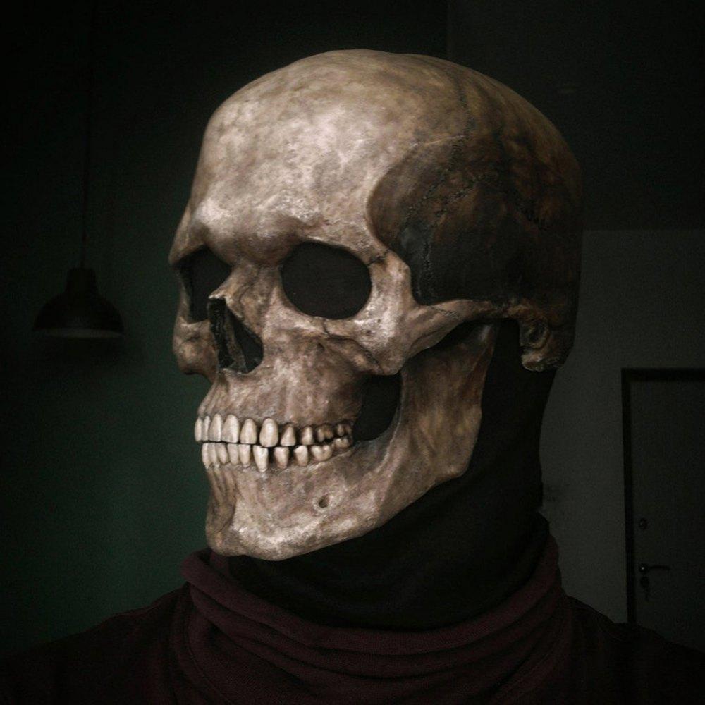 Full Head Skull Helmet with Movable Jaw