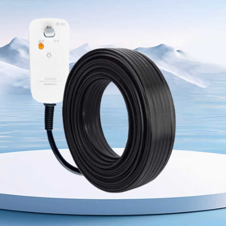 Freeze-thaw electric heating belt with leakage protection plug for water pipe heating