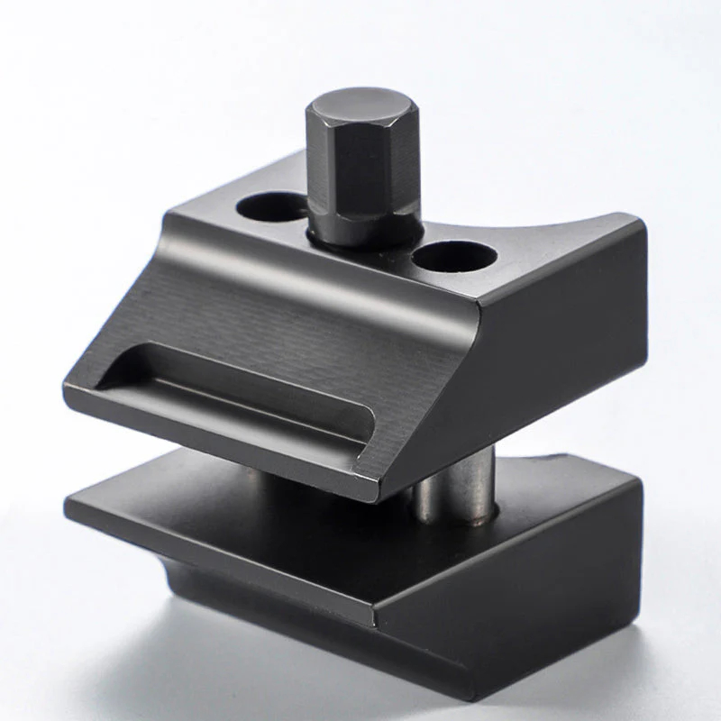 🔧 Special tool for McPherson strut – quick and safe separation!