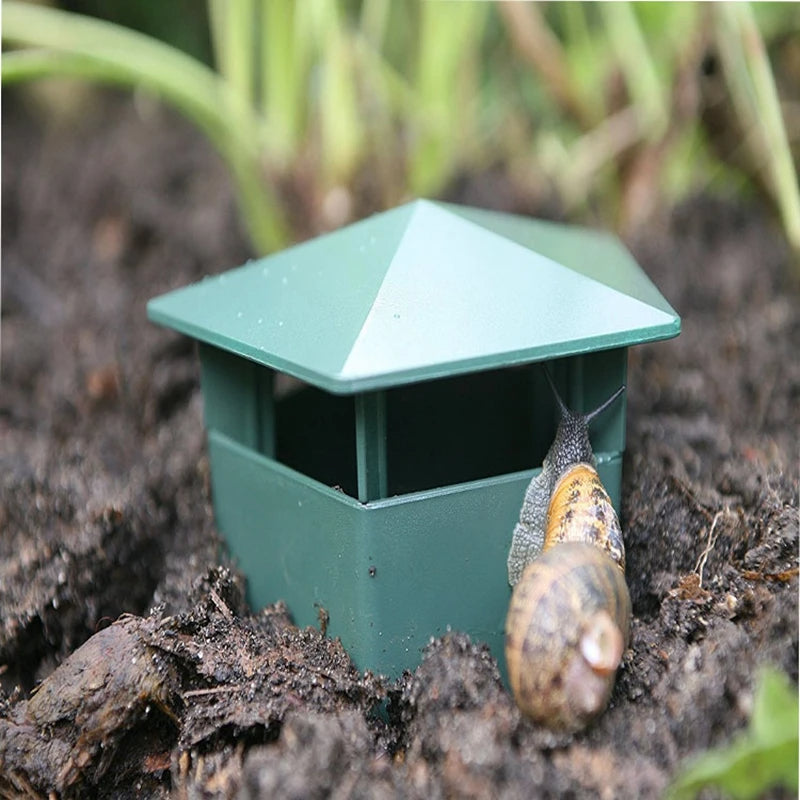 The Snail Trap - Ready for a garden without killer slugs