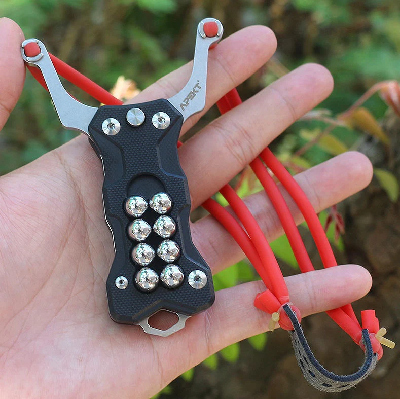 Multifunctional folding tool and practical EDC