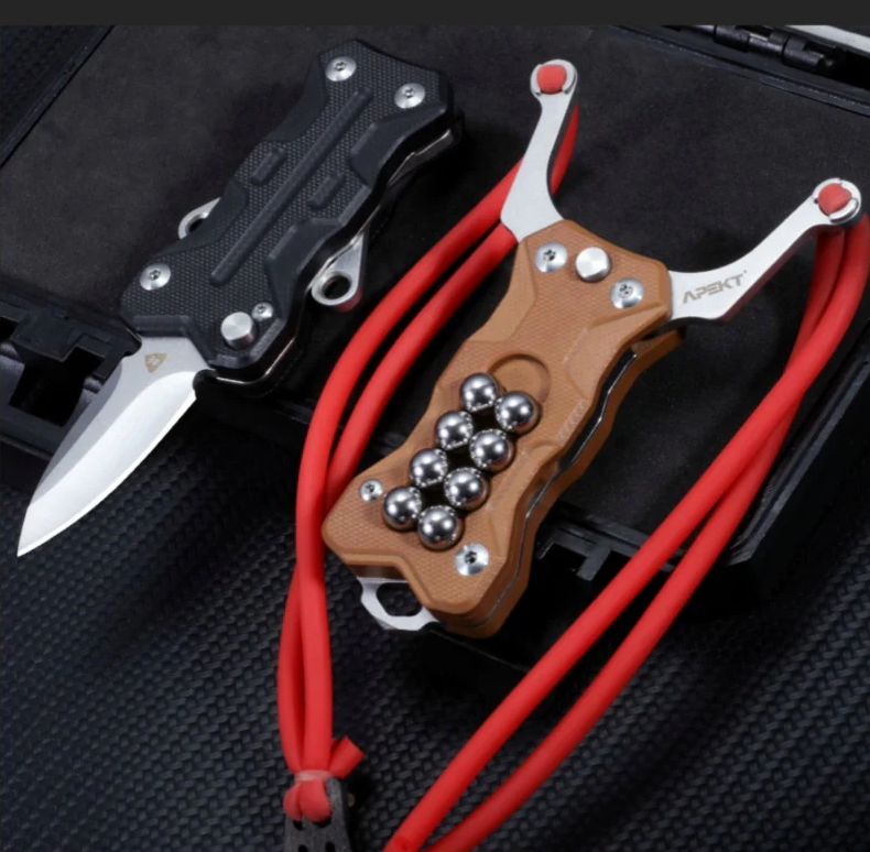 Multifunctional folding tool and practical EDC