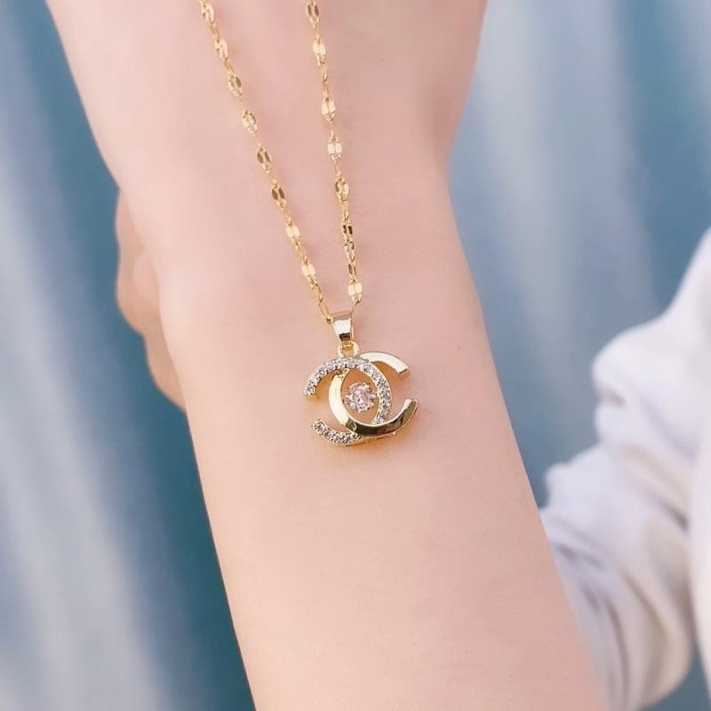 [Today only, get a premium gift box with your purchase] The new gold glitter necklace on the counter is provided at a super low price [limited to 100 pieces]!