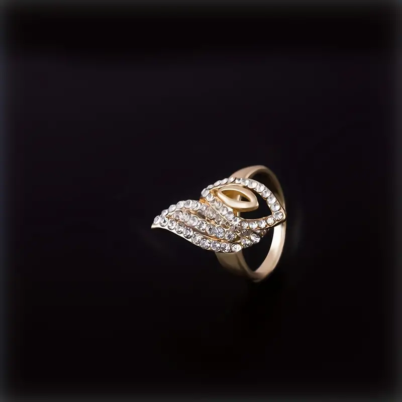 5pcs earrings necklace bracelet plus ring elegant jewelry set 14k gold plated inlaid rhinestone evening party decor dupes luxury jewelry details 7