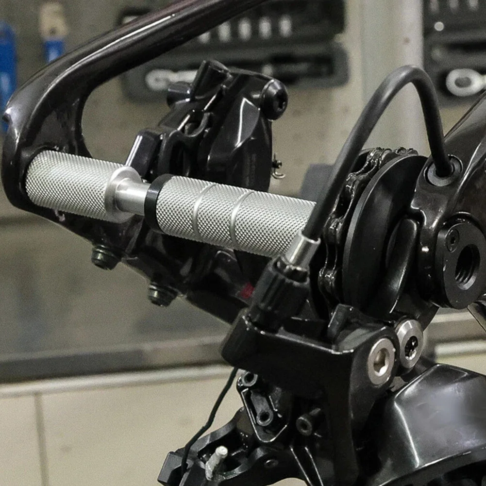 Road bike mountain bike chain retainer barrel axle dedicated virtual flywheel chain cleaner chain retainer (barrel axle dedicated) · Barrel axle dedicated - chain cleaner