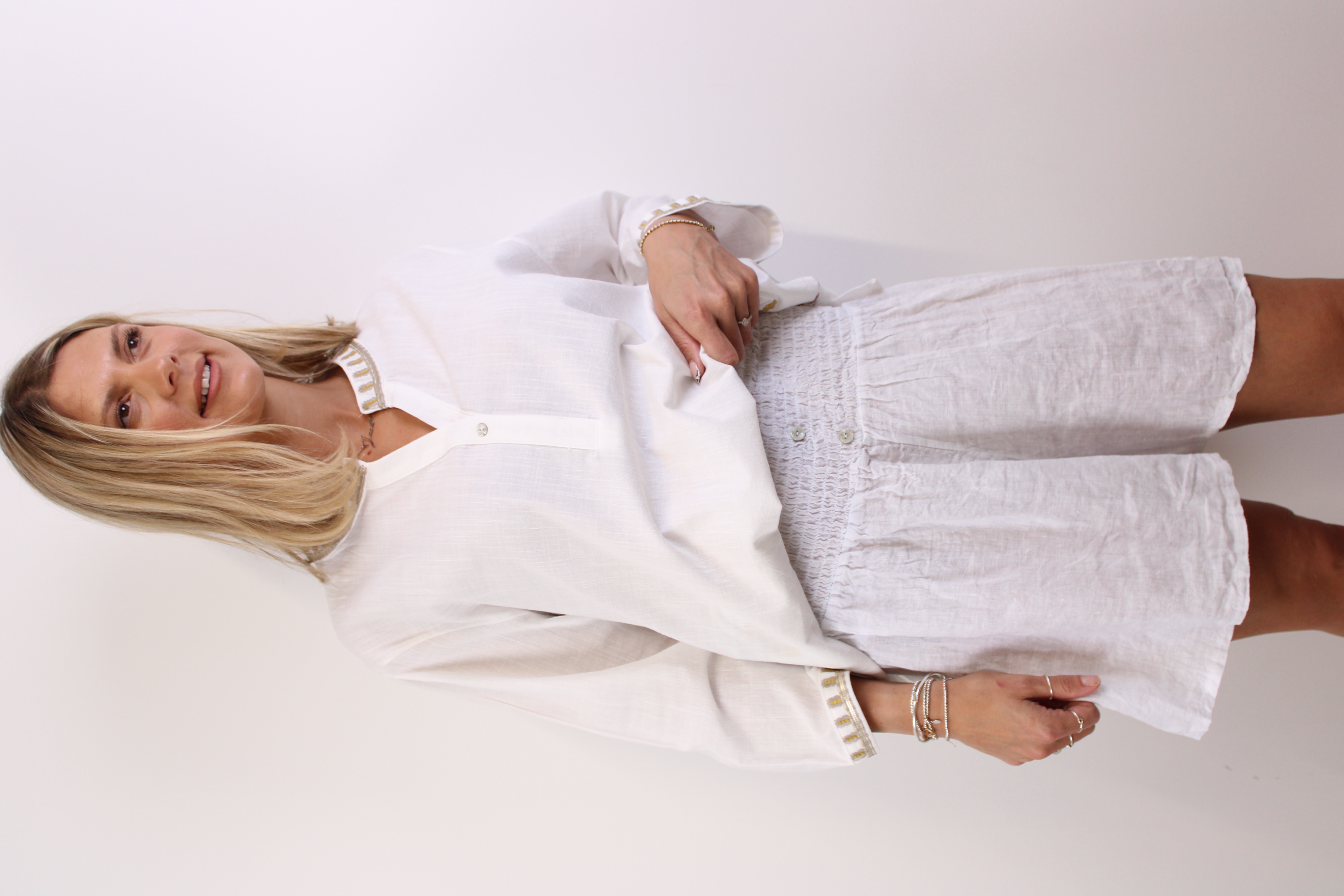 Roma Linen Shorts