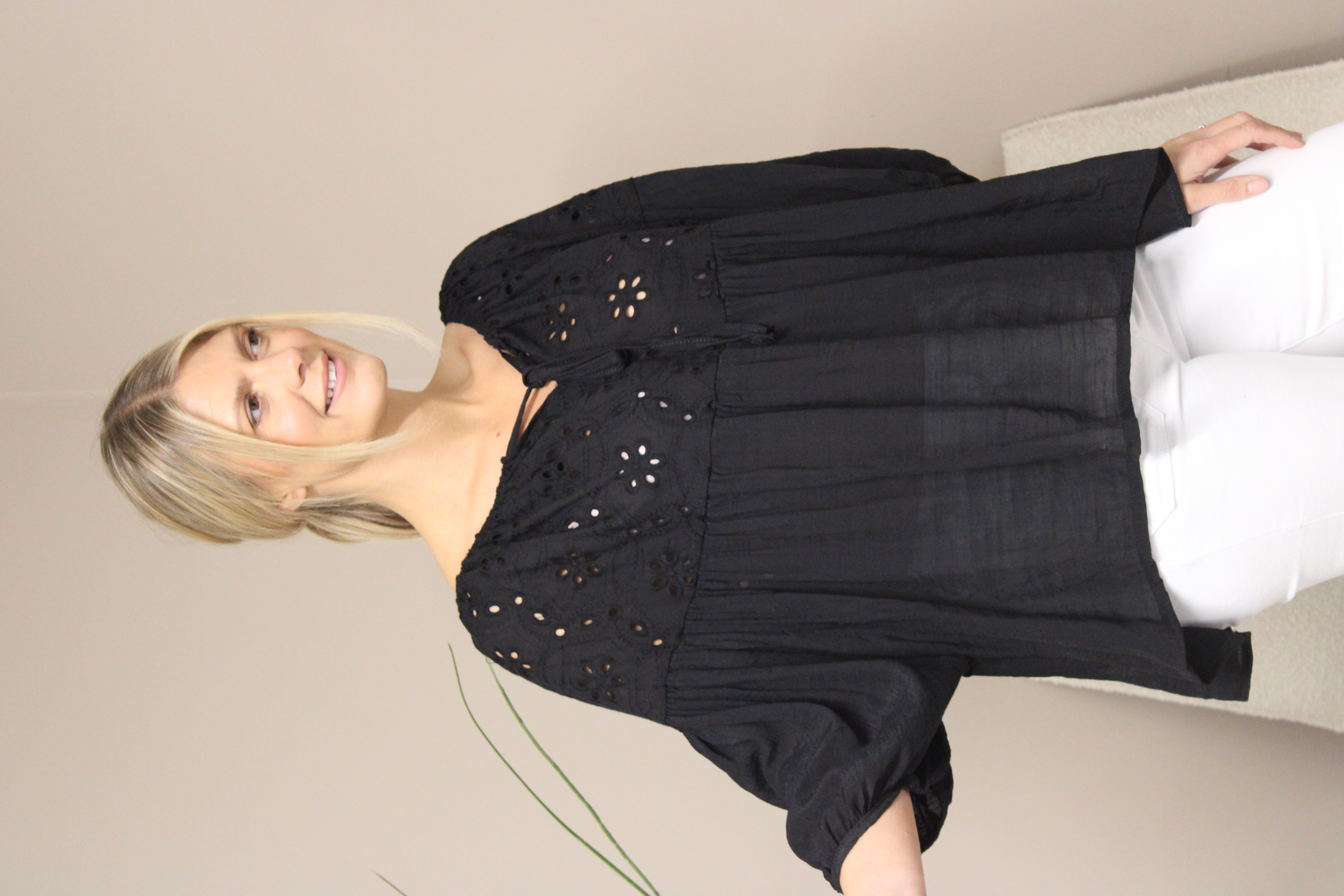 Amalfi Broderie Anglaise Top