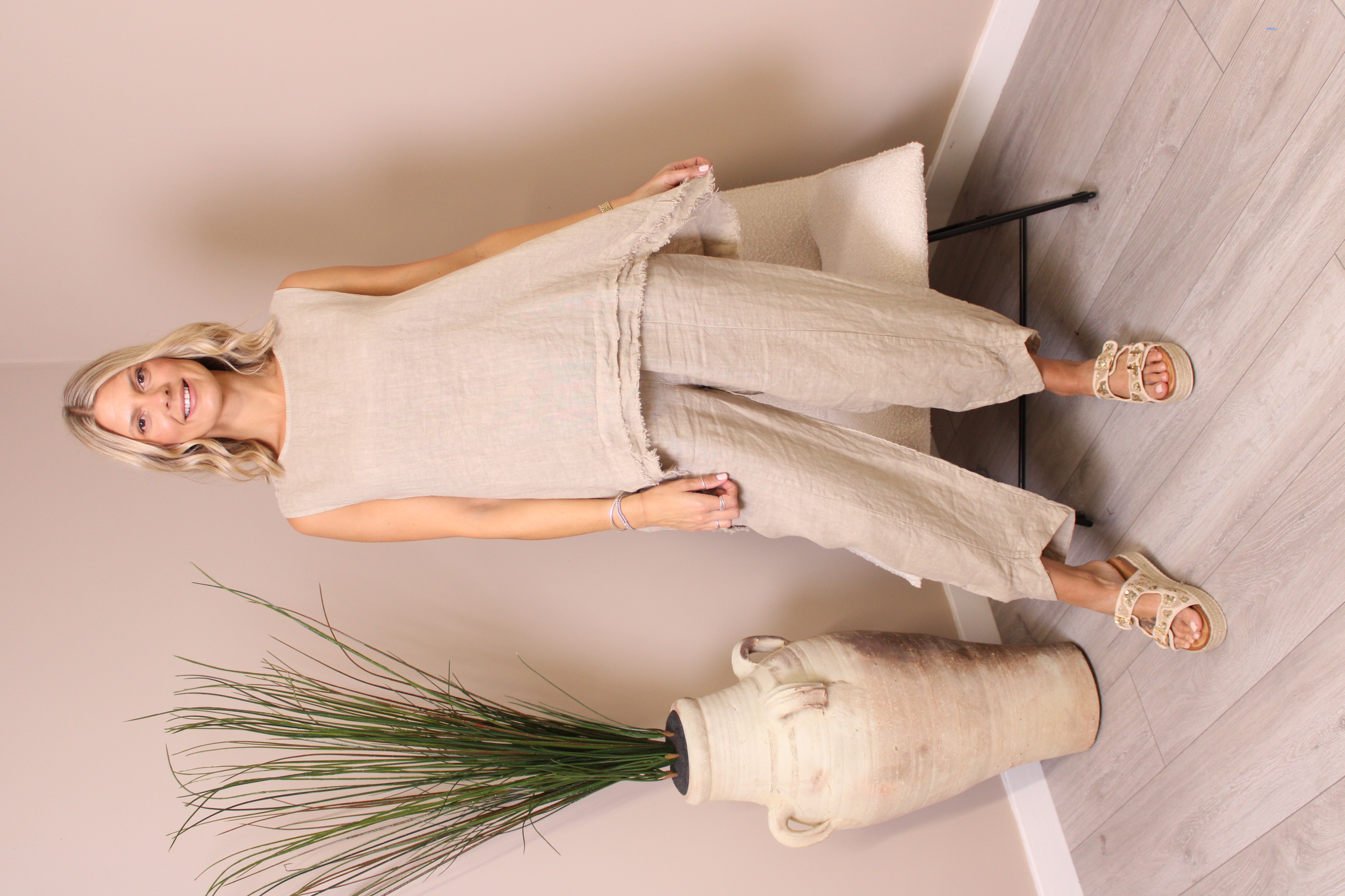 Amalfi Linen V-Cut Trousers