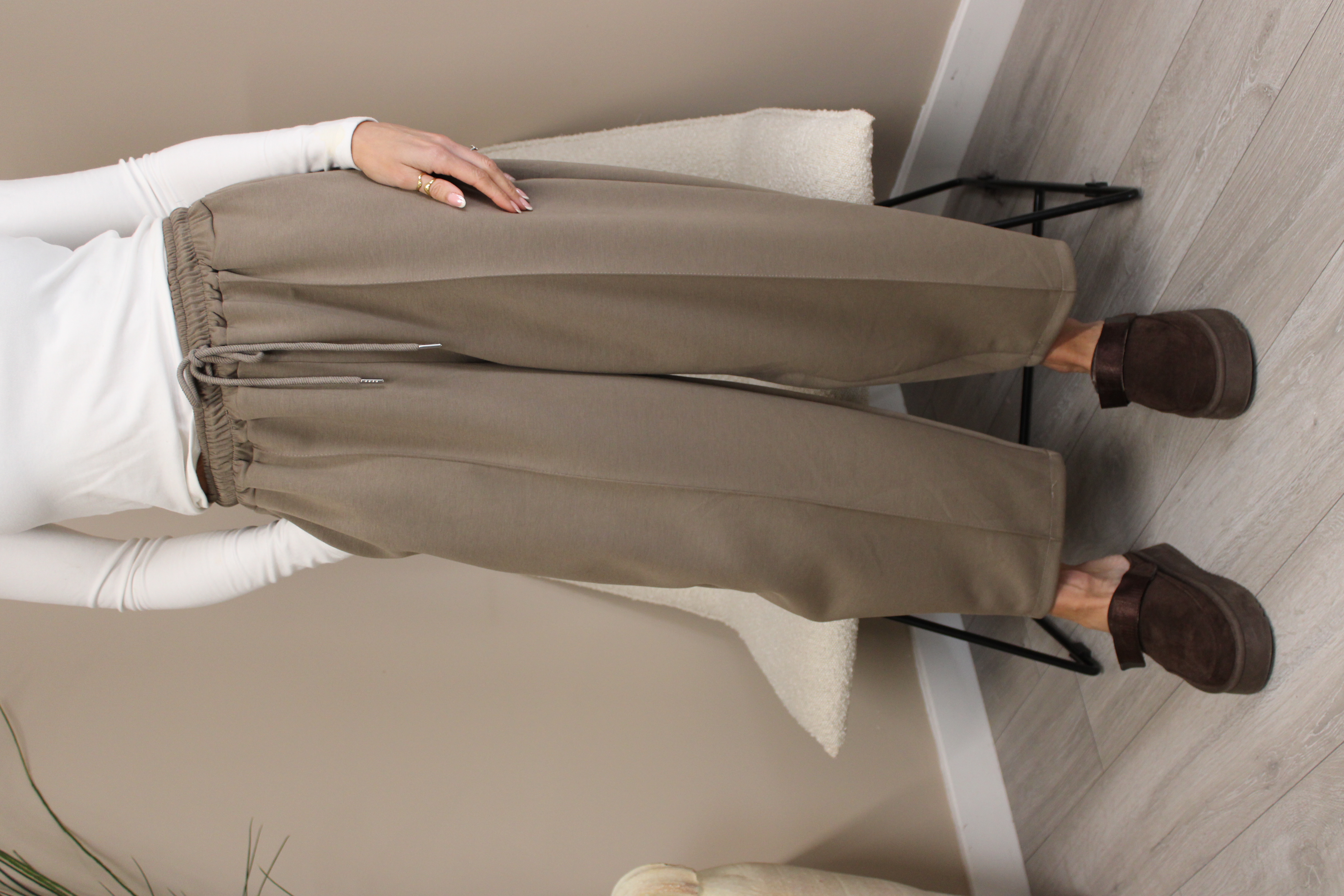 Milan Barrel Joggers