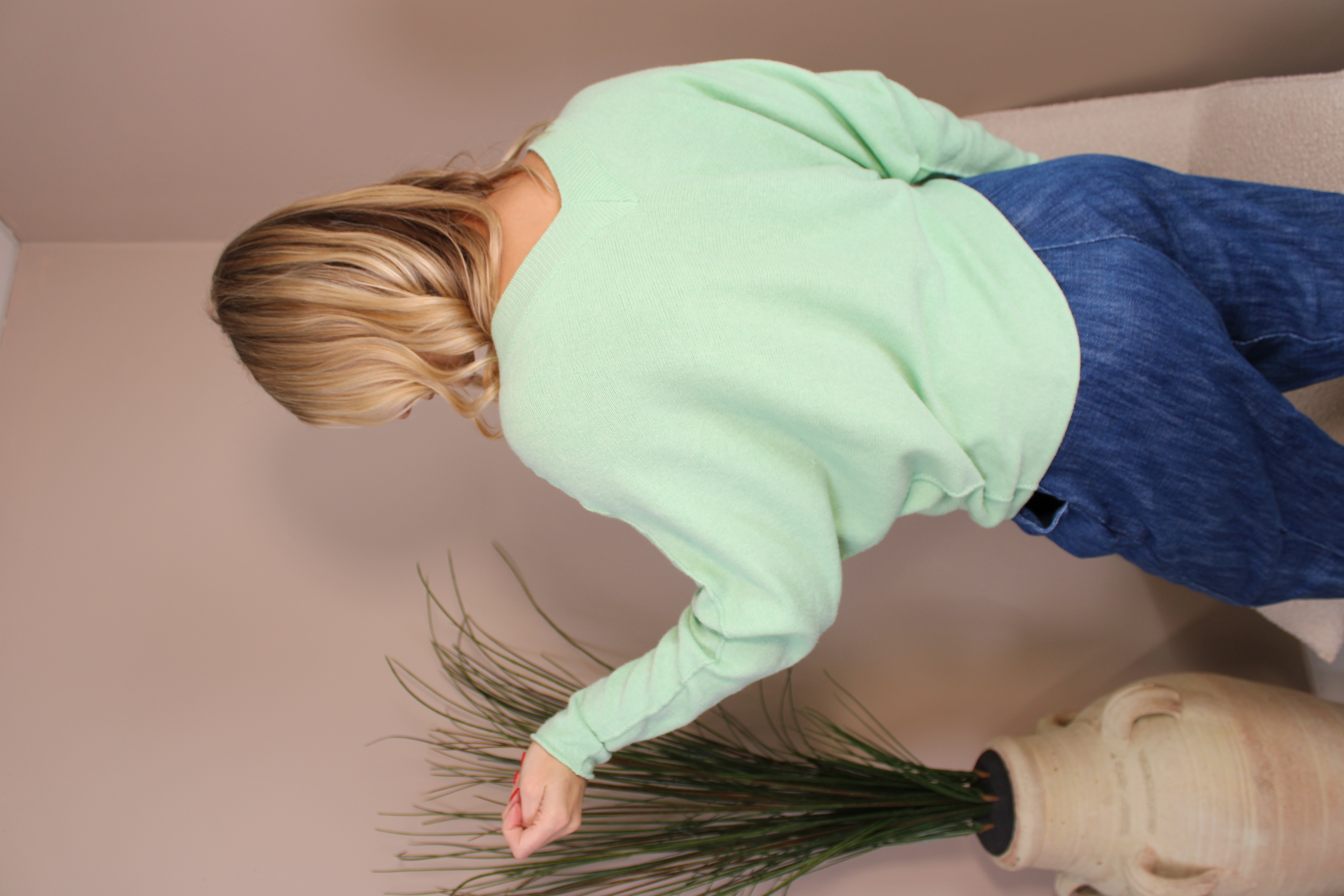 Oxford Batwing V Neck Knit