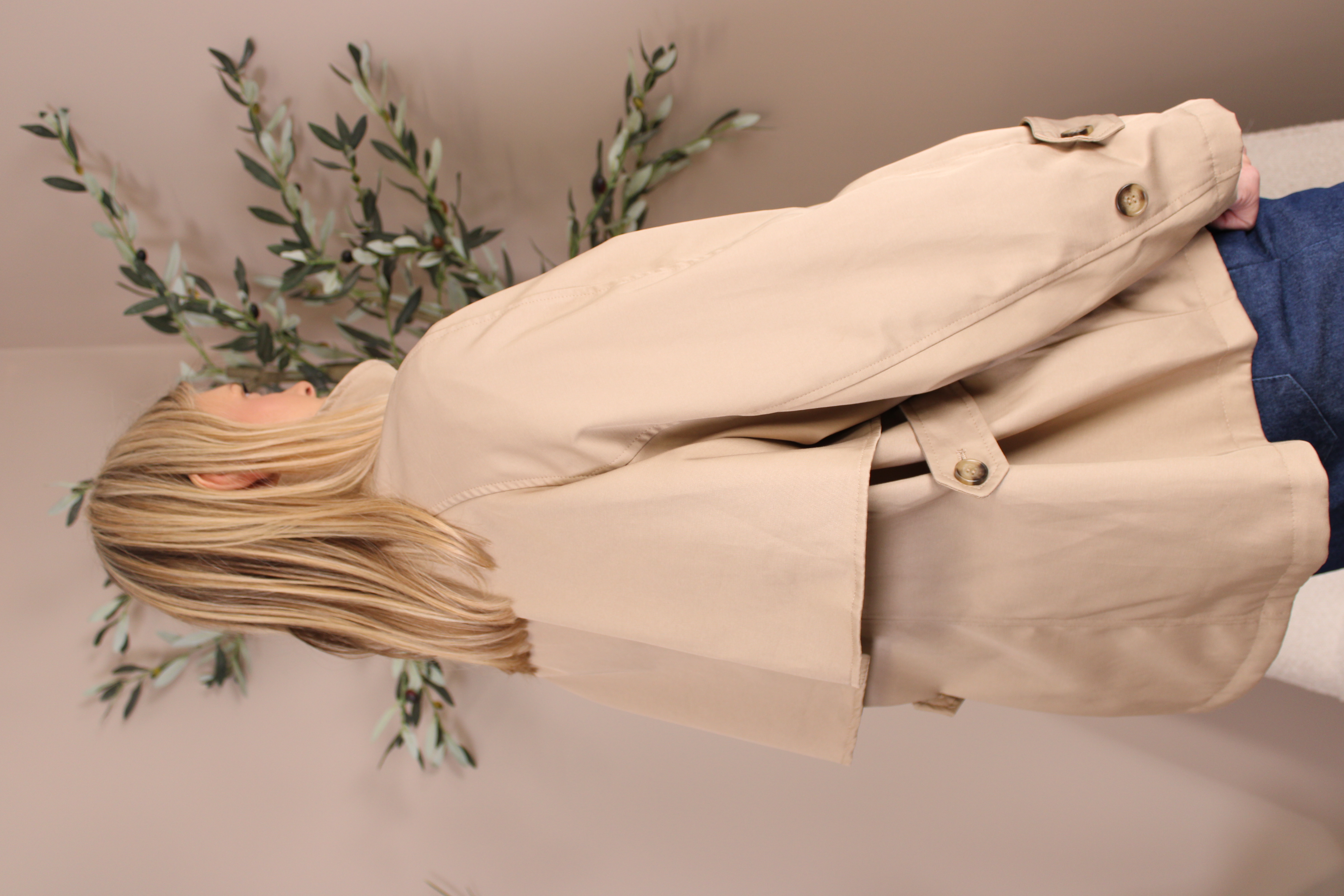 Kensington Short Trench