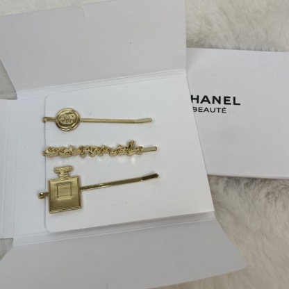 Chanel New Arrival Gold Hair Clip