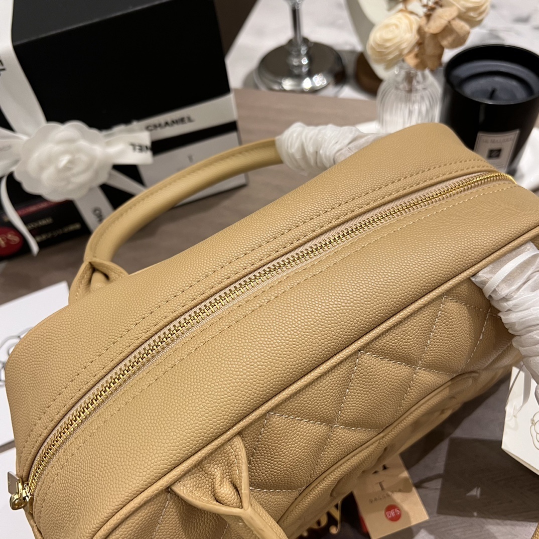 Chanel Vintage Bowling Bag