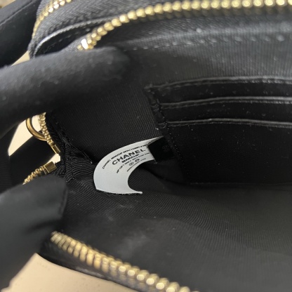 Chanel Coin Chain Bag