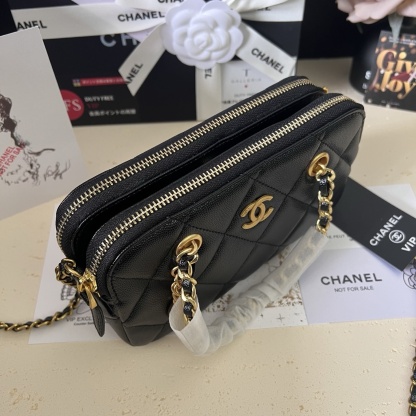Chanel Coin Chain Bag