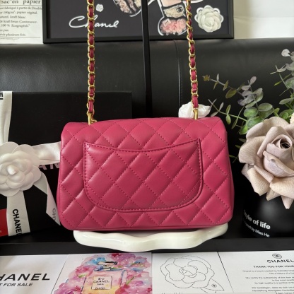 Chanel 24P Fuchsia Pearl Square Mini Bag
