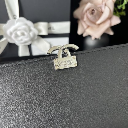 Chanel Black Vintage Chain WOC Bag