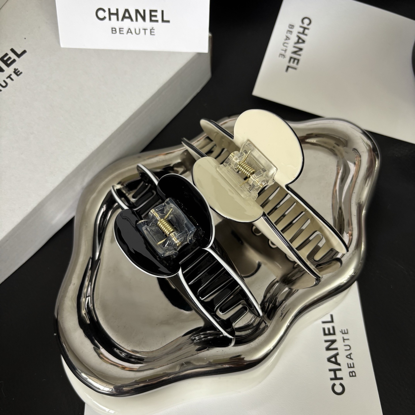 Chanel Large Shark Clip