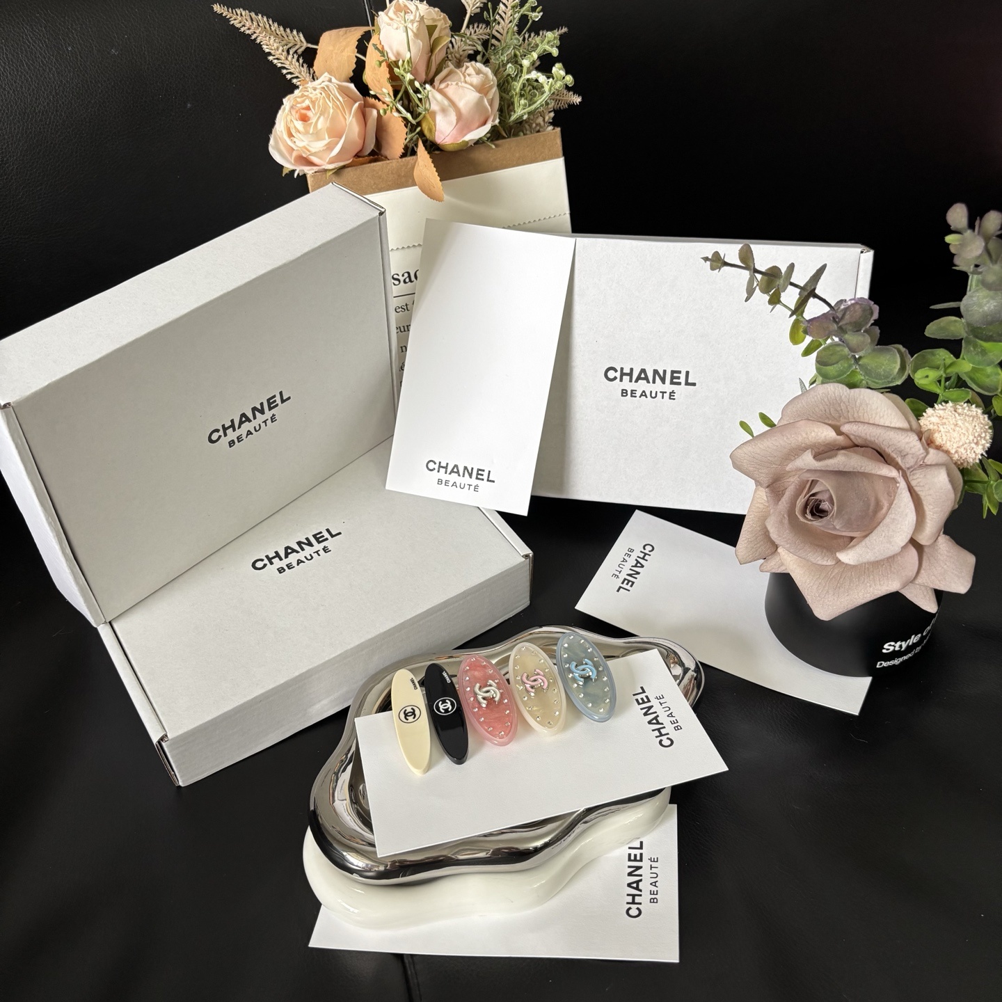 CHANEL Duckbill Clip 5-Piece Set