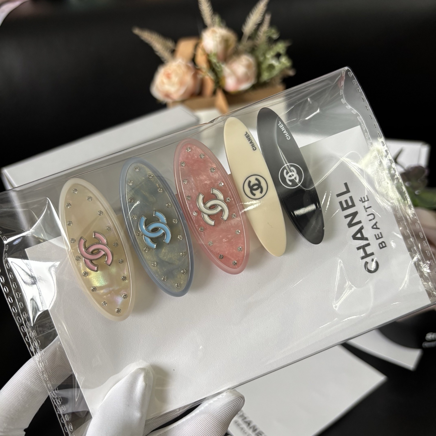 CHANEL Duckbill Clip 5-Piece Set