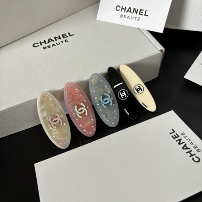 CHANEL Duckbill Clip 5-Piece Set