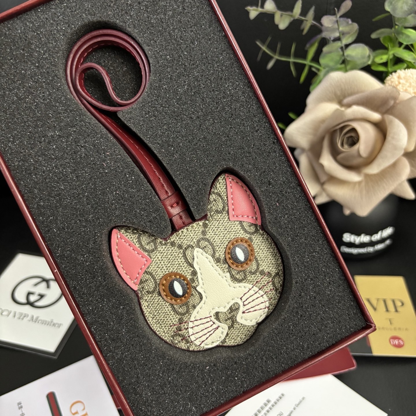  Gucci Charm, Zoo Collection Kitten Pendant
