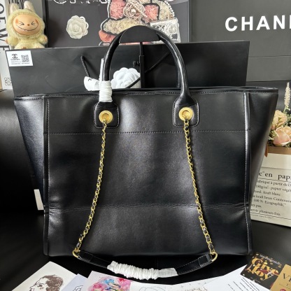 Chanel Enamel Logo Beach Tote Bag
