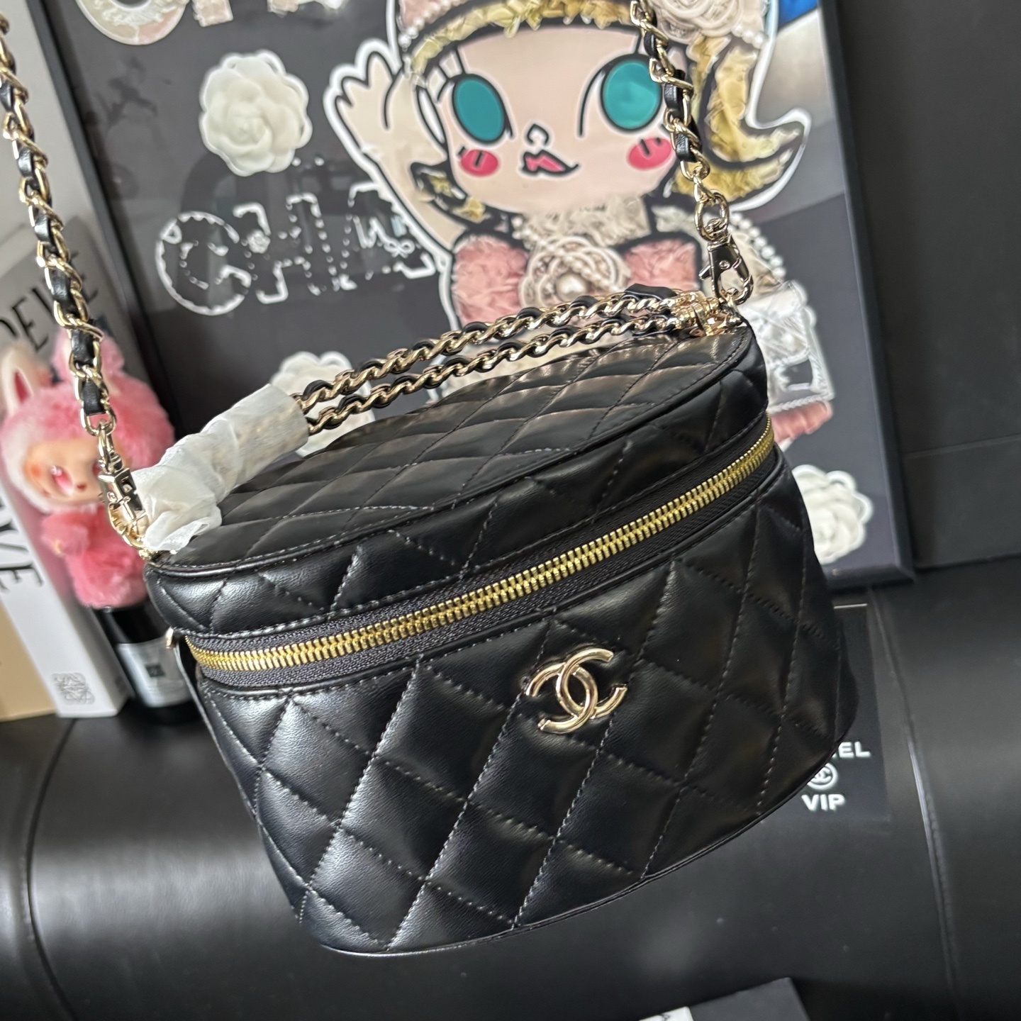Chanel 25C Handle Oval Box Bag