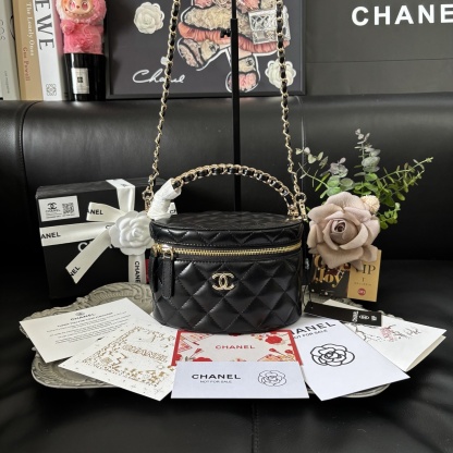 Chanel 25C Handle Oval Box Bag