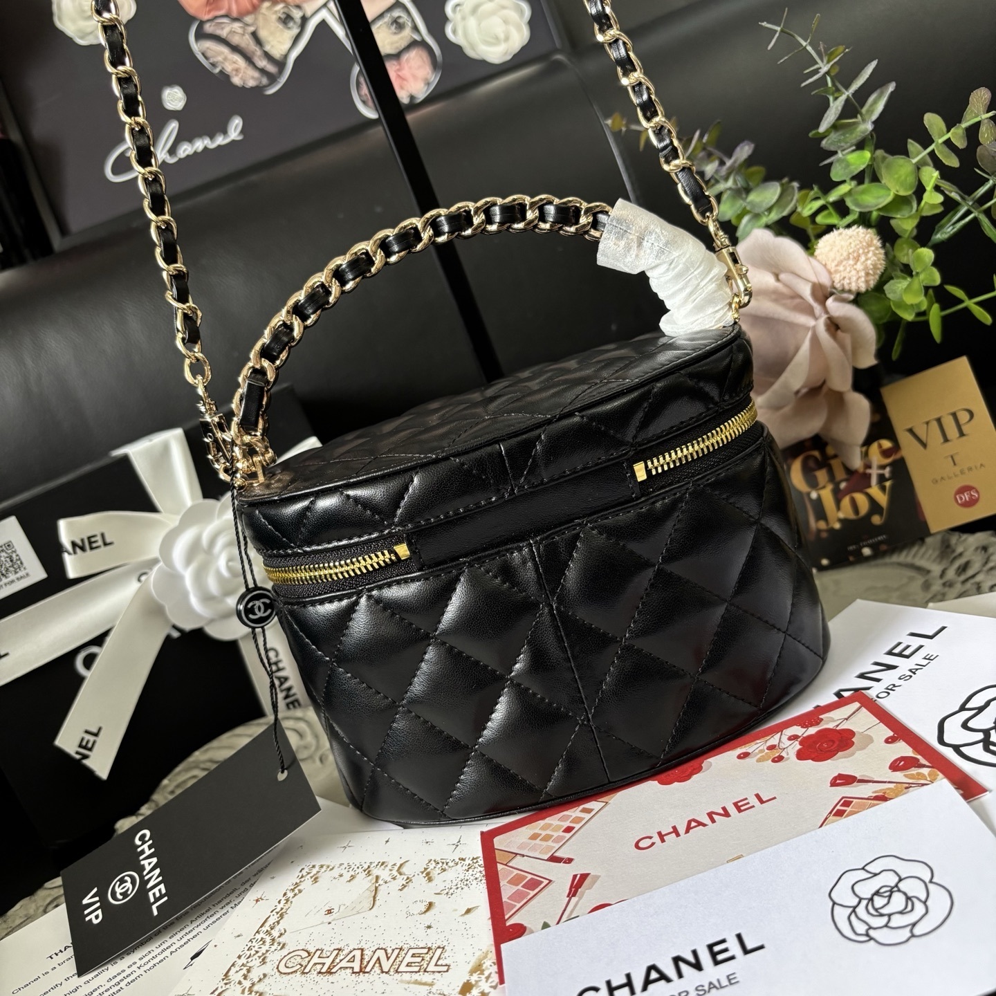 Chanel 25C Handle Oval Box Bag