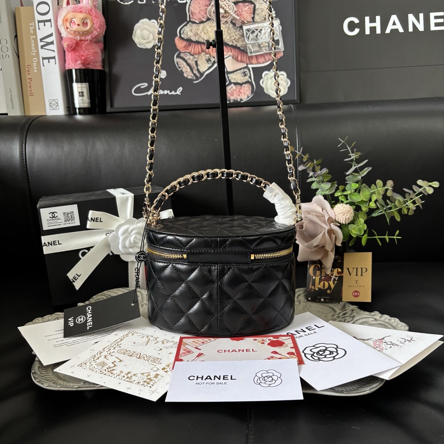 Chanel 25C Handle Oval Box Bag