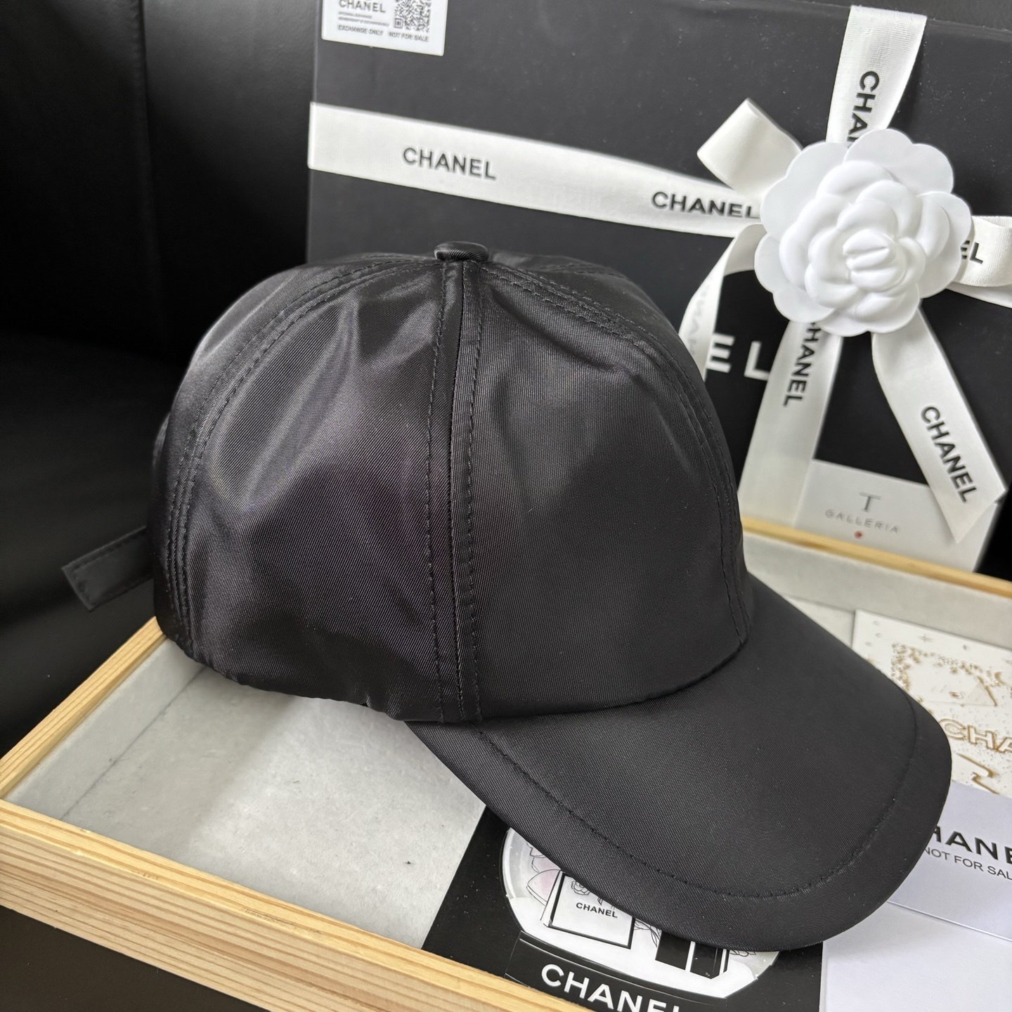  Chanel Black Baseball Cap