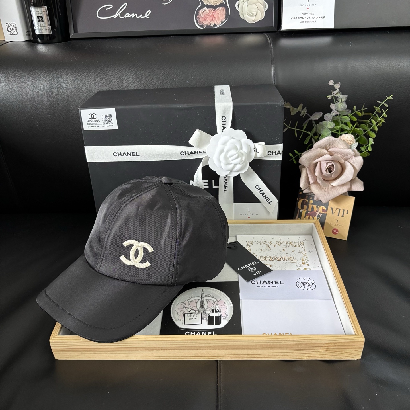  Chanel Black Baseball Cap