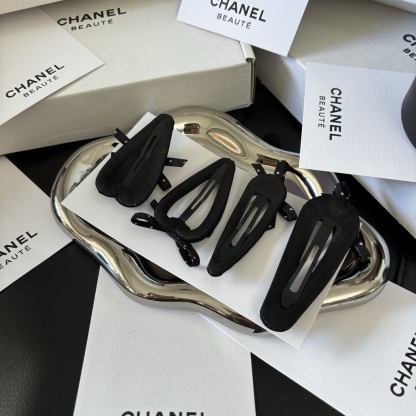 CHANEL Le Papillon Clip Set | 4PC Butterfly Hairpins Limited Birthday Gift