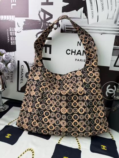 CHANEL Coin Fortune Tote/ Ombre CC Tote | Denim Jacquard 45cm Lucky Charm Bag w/ 56cm Strap ② 
