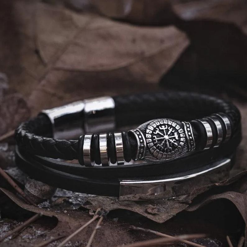 Runic Vegvisir Compass Leather Bracelet