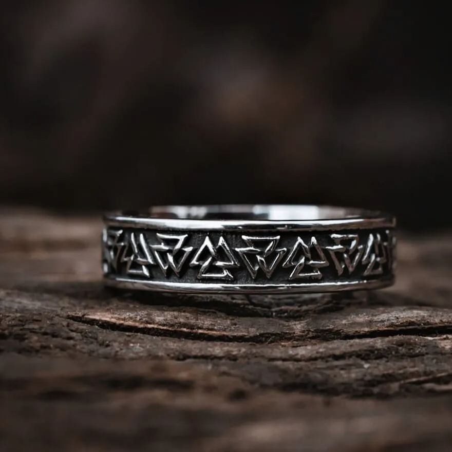 Nordic Ring Valknut Symbol