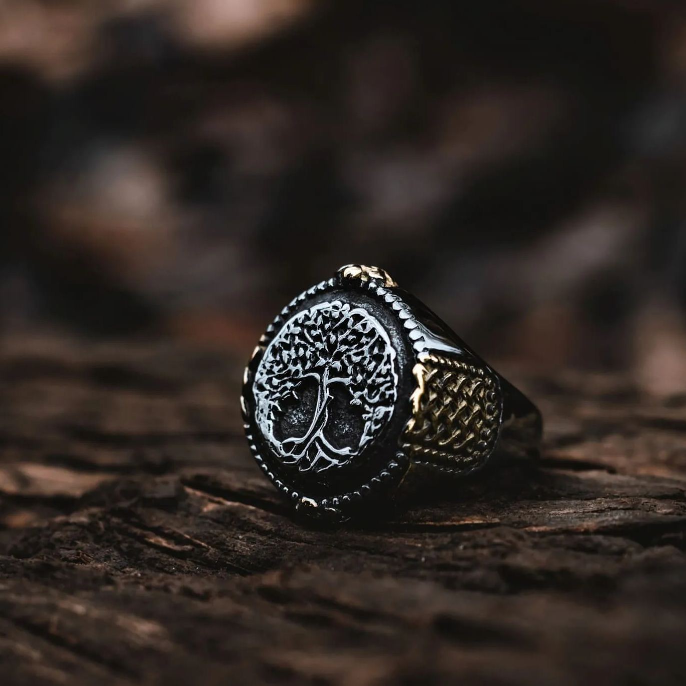 Decorative Nordic Symbol Yggdrasil Ring