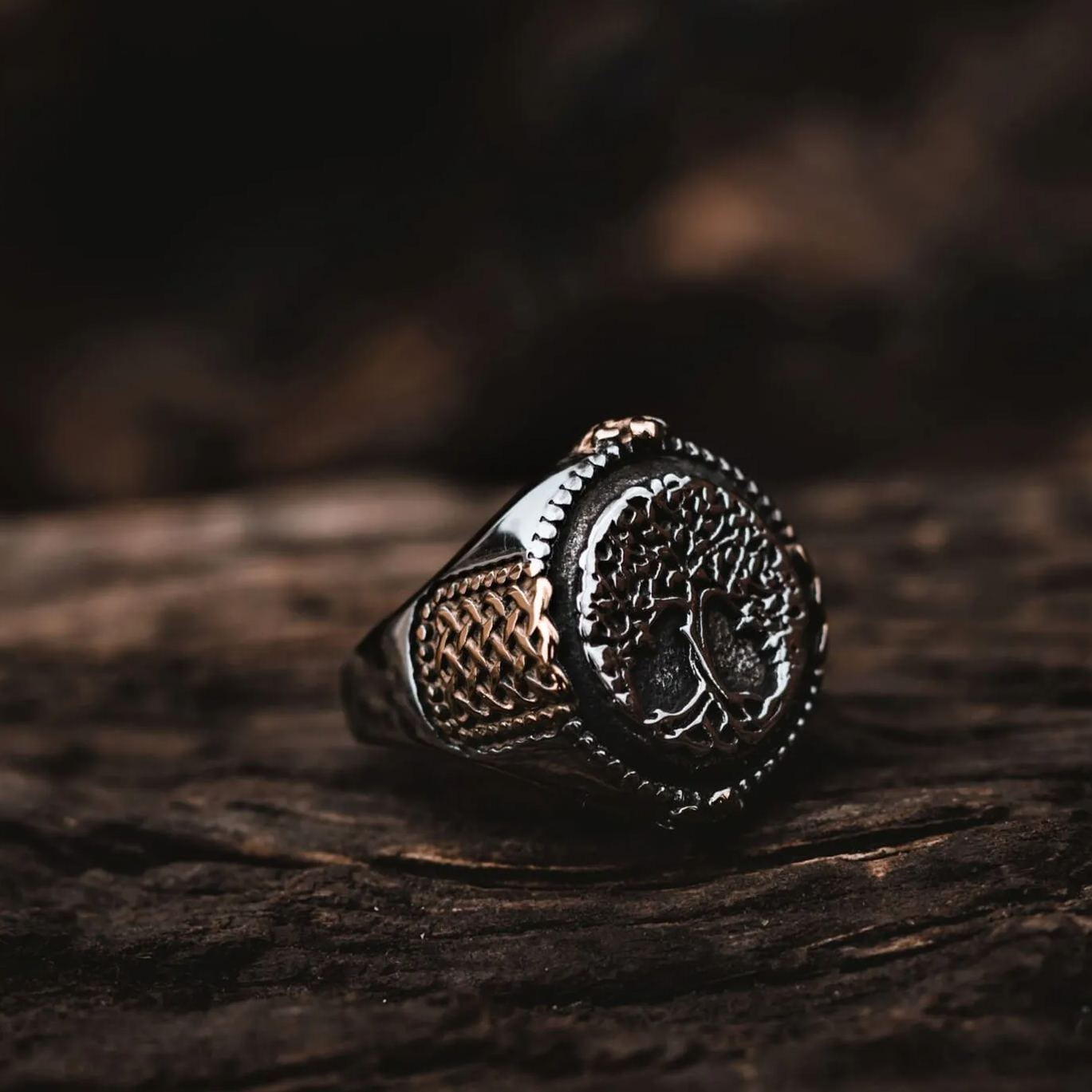 Decorative Nordic Symbol Yggdrasil Ring
