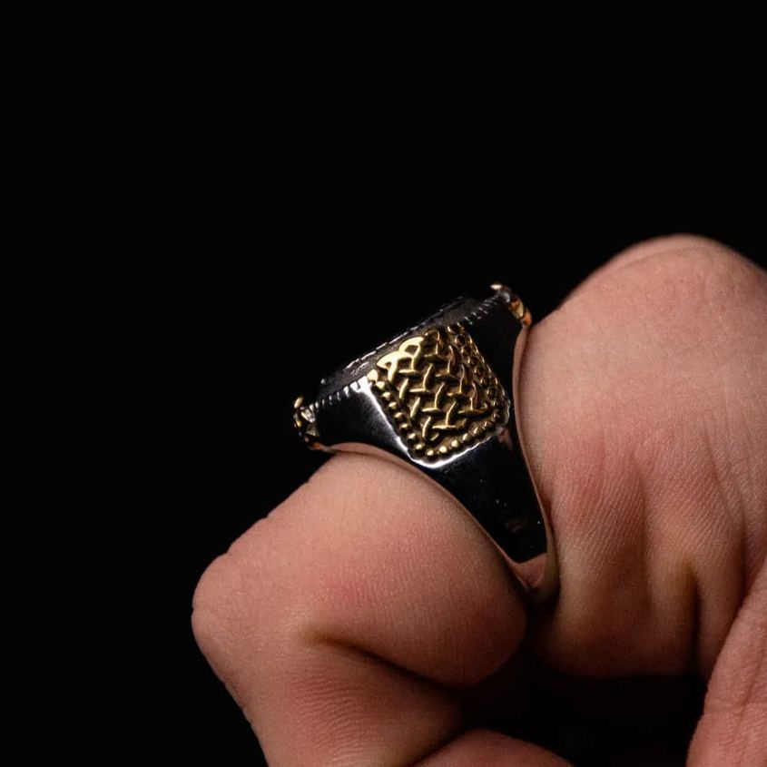 Decorative Nordic Symbol Yggdrasil Ring