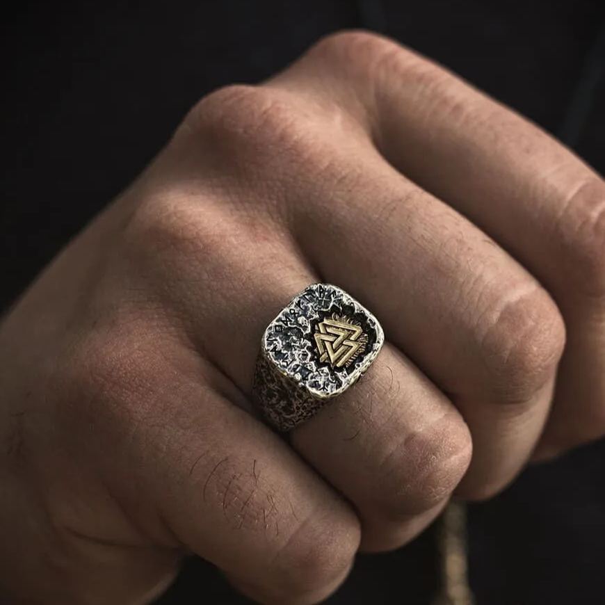 925 Sterling Silver Antique Valknut Ring