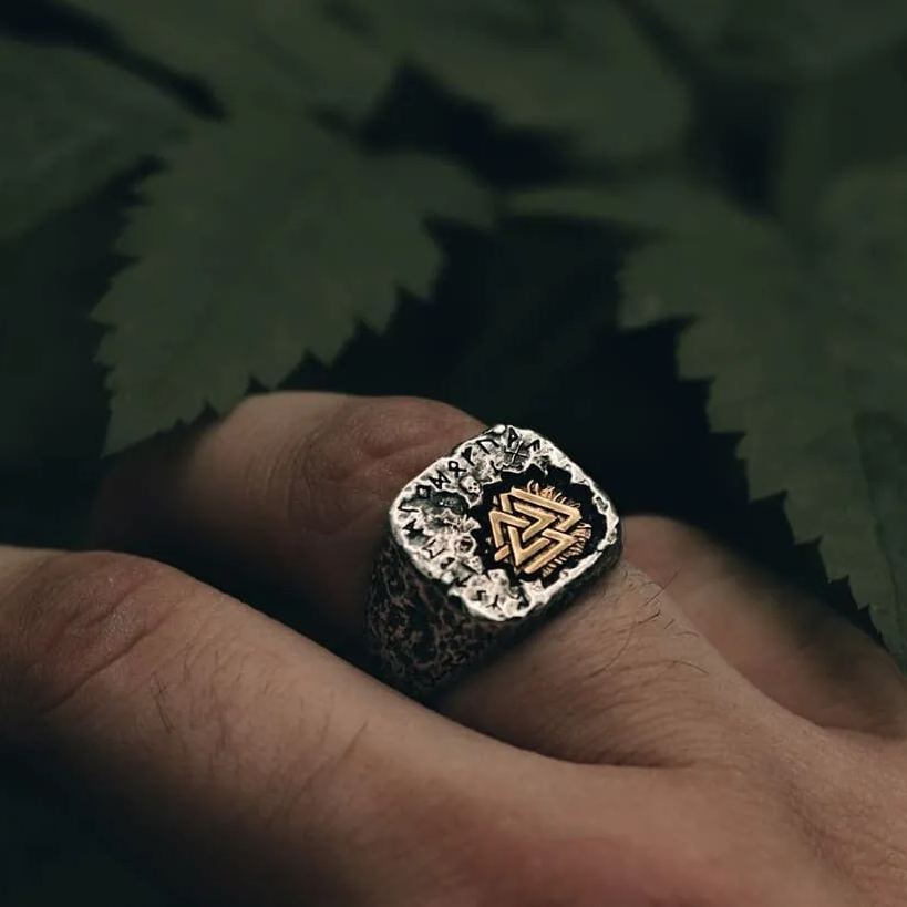 925 Sterling Silver Antique Valknut Ring