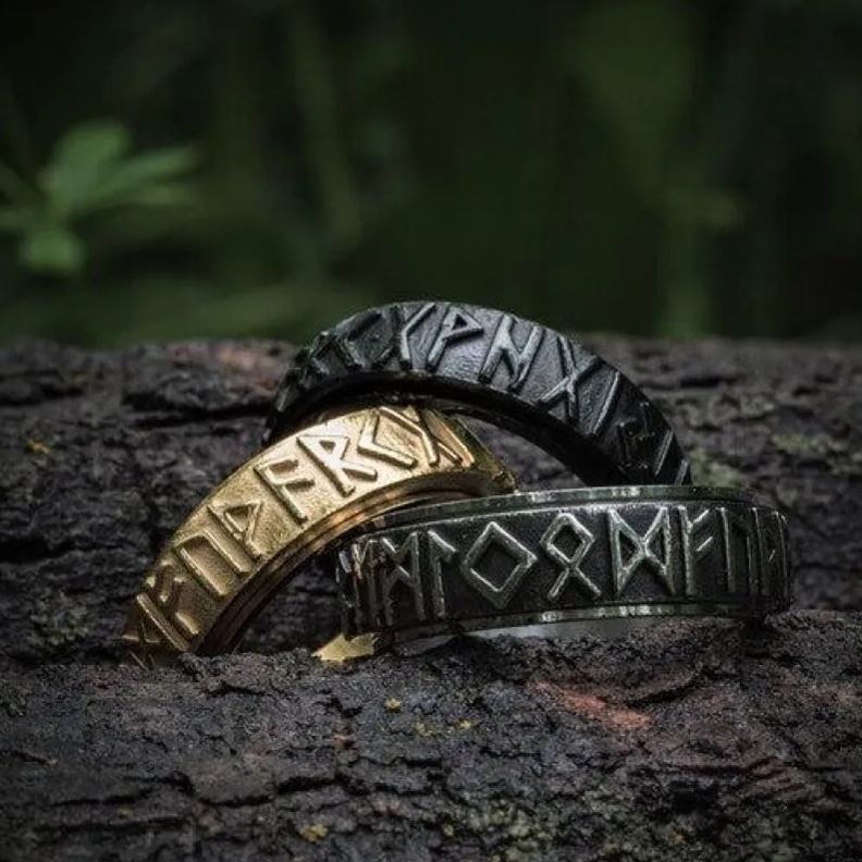 Viking runes rotating ring