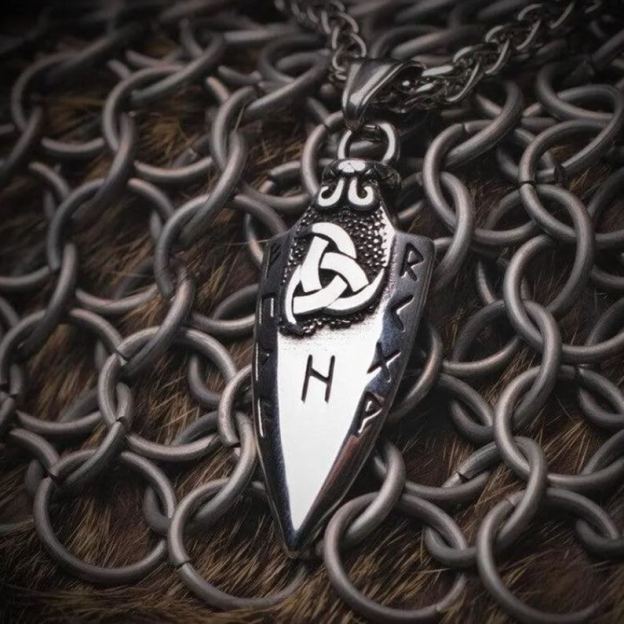 Gungnir Spear Runic Arrowhead Necklace