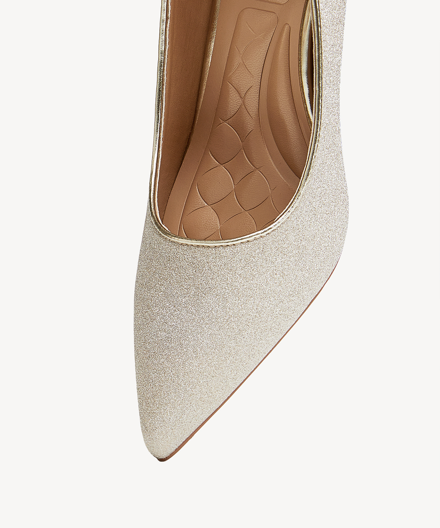 BWF03479A_fid_9a5fc27edaad6f3888878e57bf5a56e9a352088e_IMG_0060